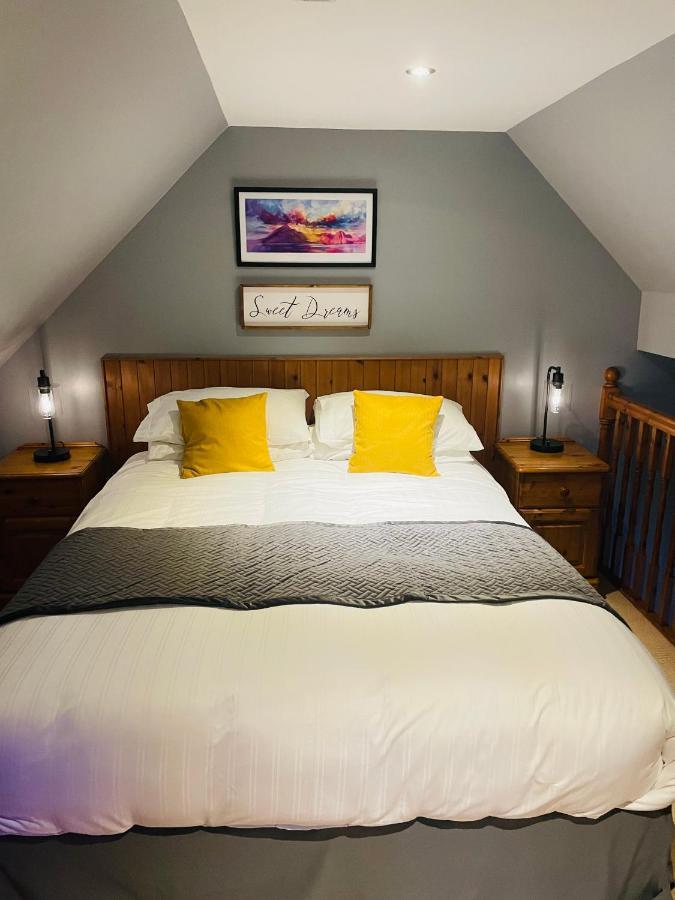 The Rowanberry Suite At Rowan Cottage Elgol Экстерьер фото